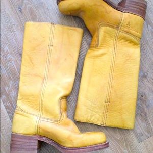 Frye campus banana boots